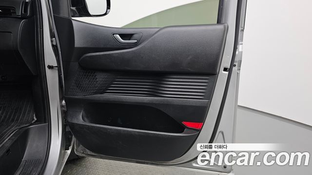 Hyundai Staria Cargo 5-Seater Modern 2022 — фото 25