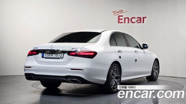 Mercedes-Benz E-Class (W213) E220d 4MATIC AMG Line 2021 — фото 2