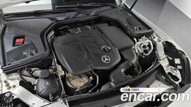 Mercedes-Benz E-Class (W213) E220d 4MATIC AMG Line 2021 — фото 6