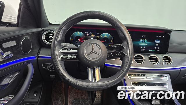 Mercedes-Benz E-Class (W213) E220d 4MATIC AMG Line 2021 — фото 13
