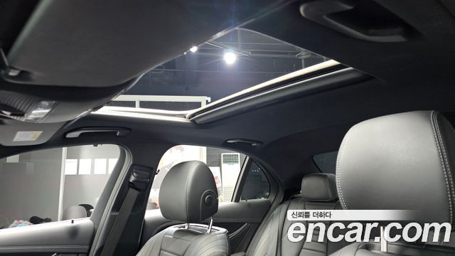 Mercedes-Benz E-Class (W213) E220d 4MATIC AMG Line 2021 — фото 16