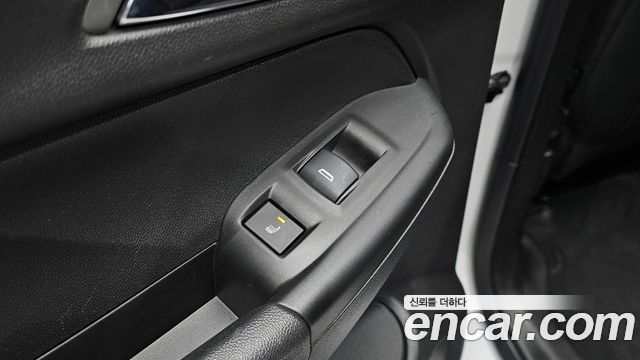 Chevrolet Trailblazer 1.3 Turbo 2WD RS 2024 — фото 18