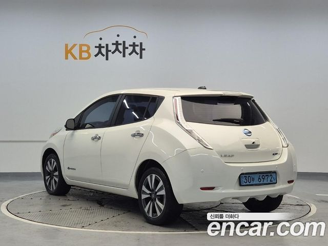 Nissan Leaf EV SL 2016 — фото 2