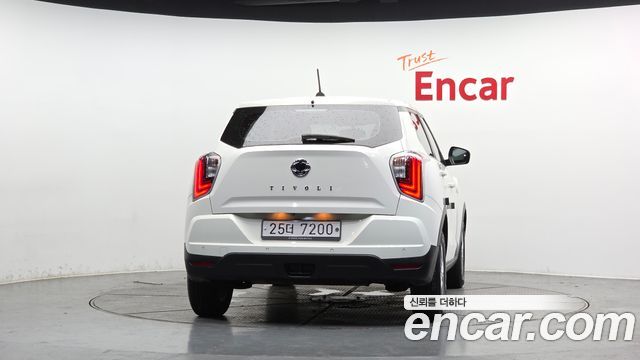 KG Mobility (SsangYong) Very New Tivoli Gasoline 1.5 2WD V1 2020 — фото 4
