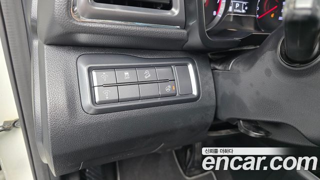 KG Mobility (SsangYong) Very New Tivoli Gasoline 1.5 2WD V1 2020 — фото 21