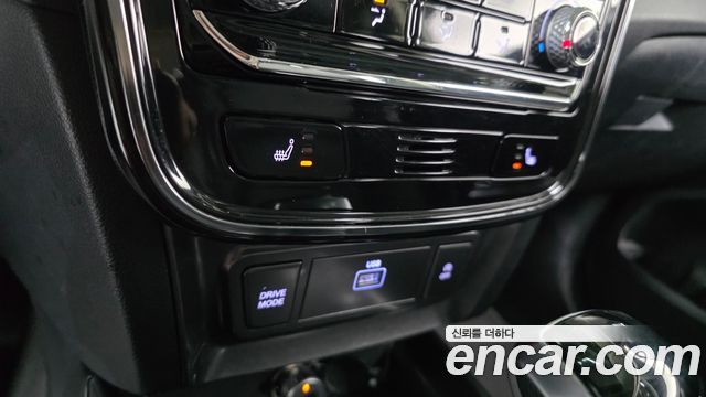 KG Mobility (SsangYong) Very New Tivoli Gasoline 1.5 2WD V1 2020 — фото 22