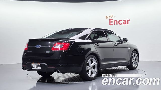 Ford Taurus 3.5 SHO EcoBoost 6th 2012 — фото 2
