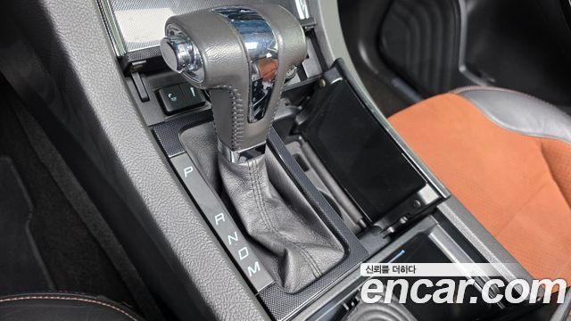 Ford Taurus 3.5 SHO EcoBoost 6th 2012 — фото 9