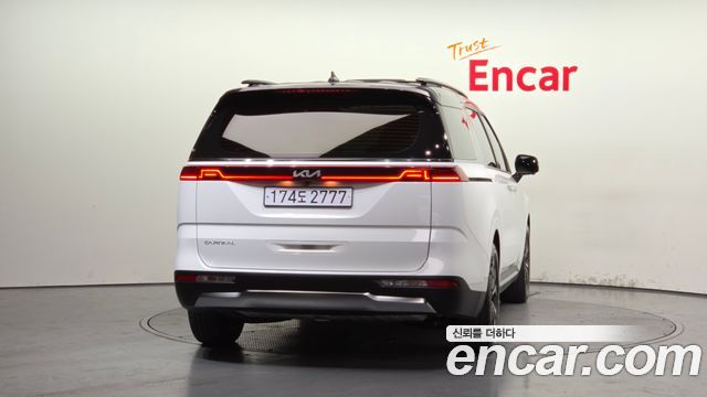 Kia Carnival (IV) Gasoline 9-Seater Signature 2023 — фото 4