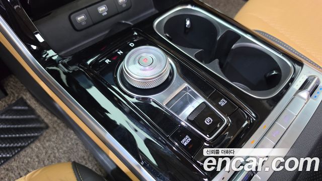 Kia Carnival (IV) Gasoline 9-Seater Signature 2023 — фото 9