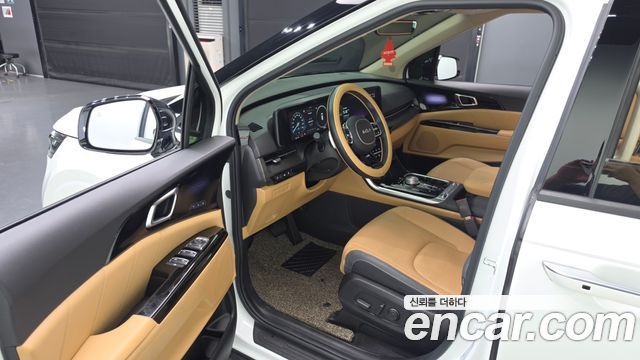 Kia Carnival (IV) Gasoline 9-Seater Signature 2023 — фото 10