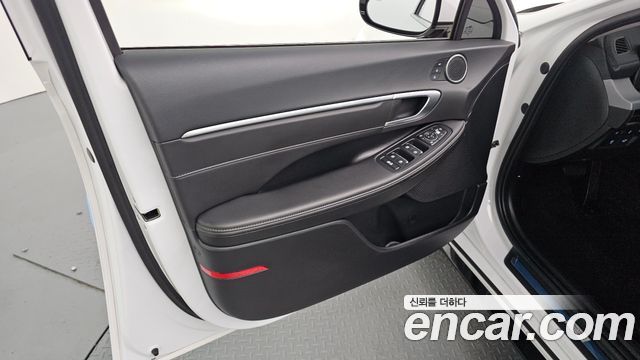 Hyundai Sonata The Edge (DN8) 2.0 Exclusive 2024 — фото 24