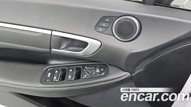 Hyundai Sonata The Edge (DN8) 2.0 Exclusive 2024 — фото 27