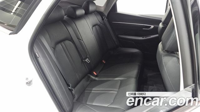 Hyundai Sonata The Edge (DN8) 2.0 Exclusive 2024 — фото 30