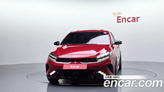Kia K3 (II) 1.6 Turbo GT 5Door Signature 2023 — фото 3