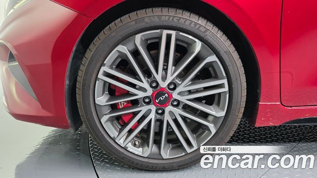 Kia K3 (II) 1.6 Turbo GT 5Door Signature 2023 — фото 5