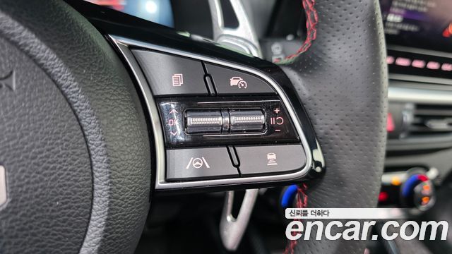 Kia K3 (II) 1.6 Turbo GT 5Door Signature 2023 — фото 19