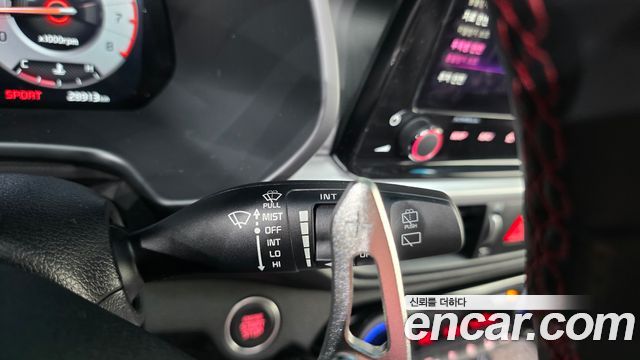 Kia K3 (II) 1.6 Turbo GT 5Door Signature 2023 — фото 28