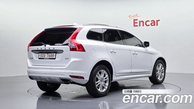Volvo XC60 D4 1st 2015 — фото 2
