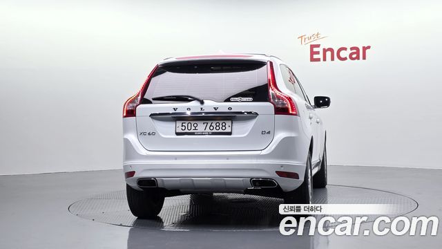 Volvo XC60 D4 1st 2015 — фото 4