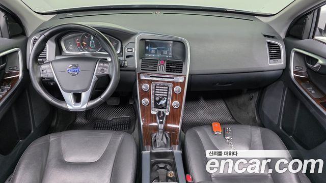 Volvo XC60 D4 1st 2015 — фото 7