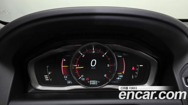 Volvo XC60 D4 1st 2015 — фото 8