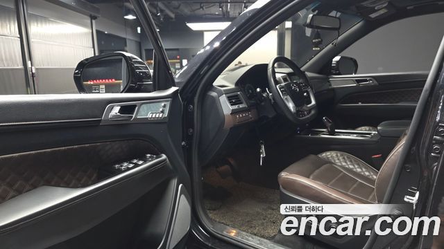 KG Mobility (SsangYong) Rexton Diesel 2.2 2WD Prestige 2021 — фото 10