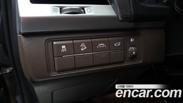 KG Mobility (SsangYong) Rexton Diesel 2.2 2WD Prestige 2021 — фото 29