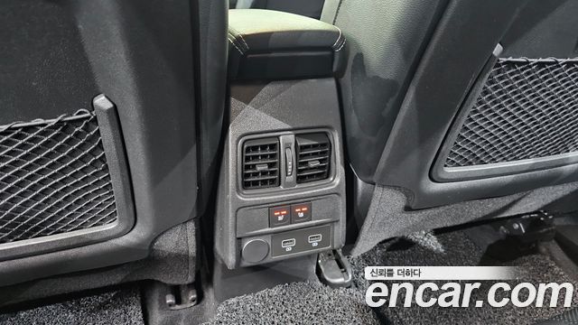 Renault Korea XM3 1.3 TCe RE Signature 2020 — фото 31