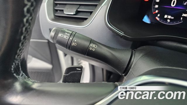 Renault Korea XM3 1.3 TCe RE Signature 2020 — фото 33