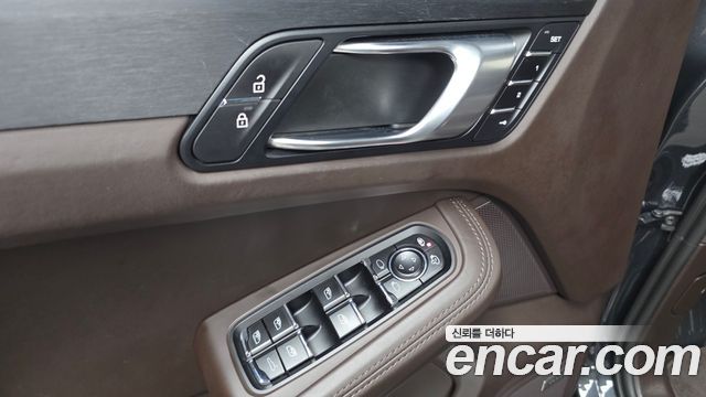 Porsche Macan 2.9 GTS 95B 2020 — фото 20