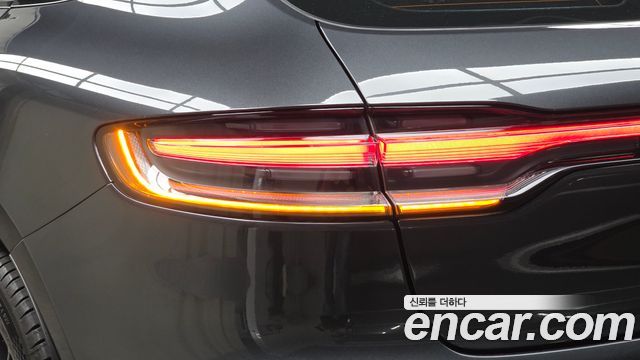 Porsche Macan 2.9 GTS 95B 2020 — фото 23