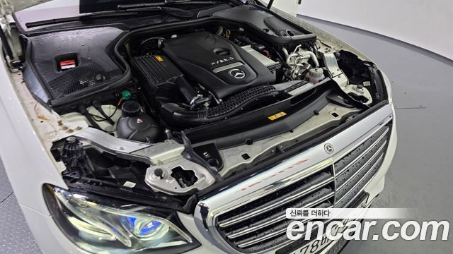 Mercedes-Benz E-Class (W213) E300e Exclusive 2019 — фото 6