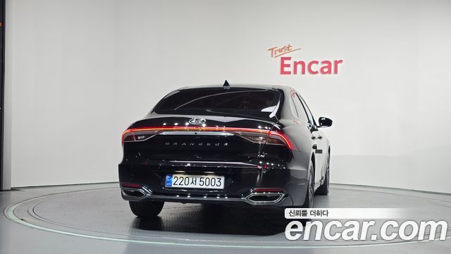 Hyundai Grandeur (IG) 3.0 LPi Rent Car Modern 2022 — фото 4