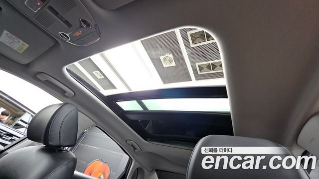 Hyundai Grandeur (IG) 3.0 LPi Rent Car Modern 2022 — фото 17