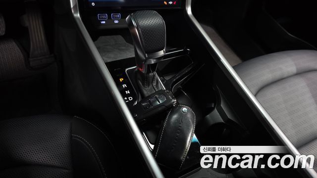KG Mobility (SsangYong) Torres Gasoline 1.5 2WD Black Edition 2024 — фото 9