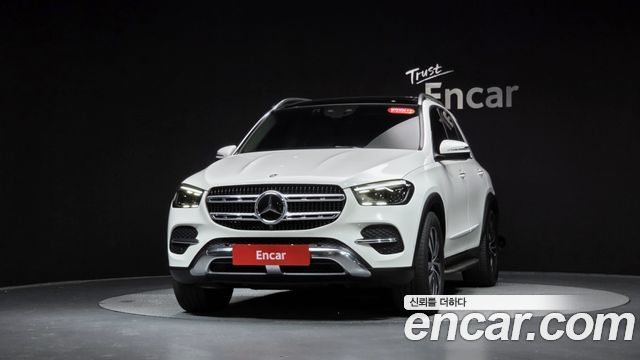 Mercedes-Benz GLE-Class (W167) GLE300d 4MATIC 2024 — фото 3