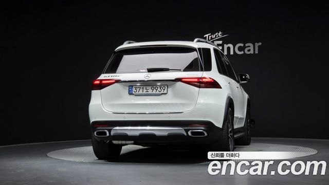 Mercedes-Benz GLE-Class (W167) GLE300d 4MATIC 2024 — фото 4