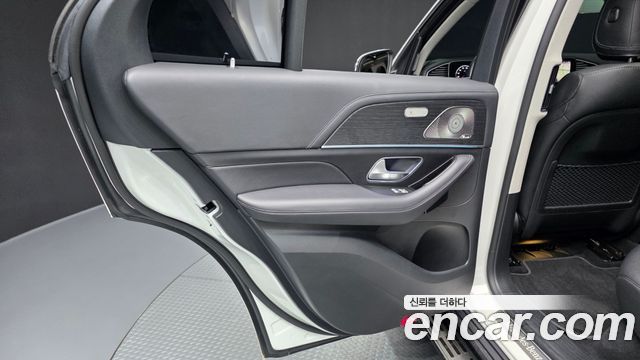 Mercedes-Benz GLE-Class (W167) GLE300d 4MATIC 2024 — фото 25