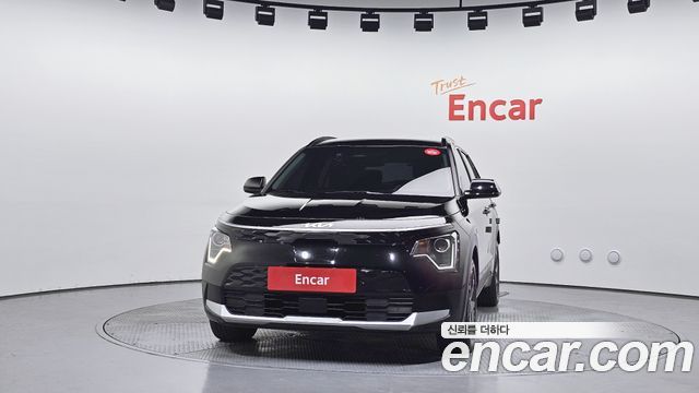 Kia Niro EV Air 2023 — фото 3