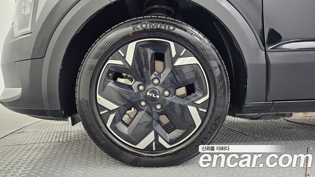 Kia Niro EV Air 2023 — фото 5