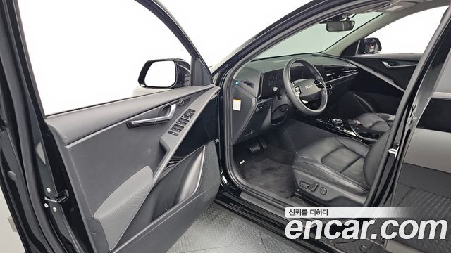 Kia Niro EV Air 2023 — фото 10