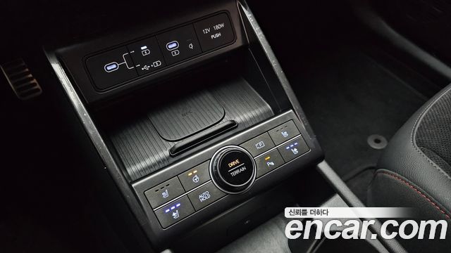 Hyundai Kona (SX2) Gasoline 1.6 Turbo 4WD Inspiration N Line 2025 — фото 22