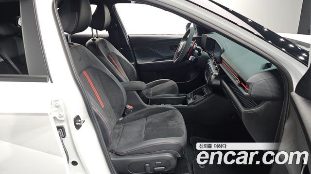 Hyundai Kona (SX2) Gasoline 1.6 Turbo 4WD Inspiration N Line 2025 — фото 32