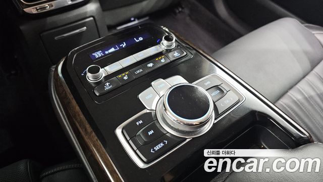 Genesis G90 3.8 Luxury 2021 — фото 18