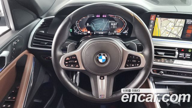 BMW X6 (G06) xDrive40i M Sport 2022 — фото 13