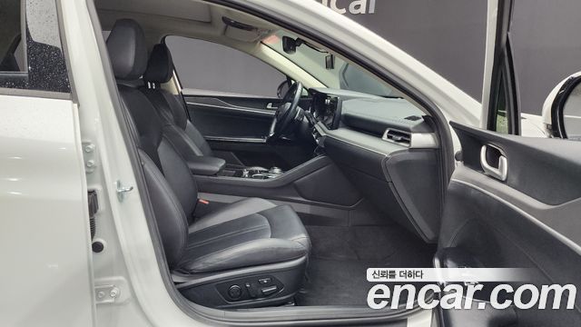 Kia K5 (III) 2.0 Prestige 2022 — фото 11