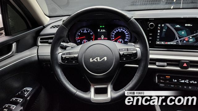 Kia K5 (III) 2.0 Prestige 2022 — фото 13