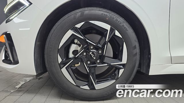 Kia K5 (III) 2.0 Prestige 2024 — фото 5