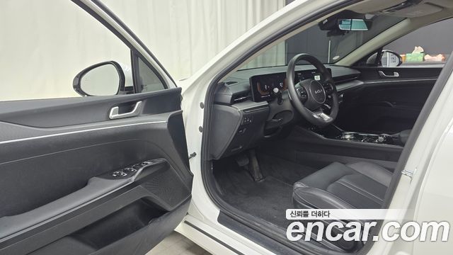 Kia K5 (III) 2.0 Prestige 2024 — фото 10